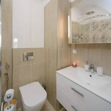 Maya'S Flats & Resorts 81 - 3 Rooms Flat In Garnizon Gdansk Exterior photo