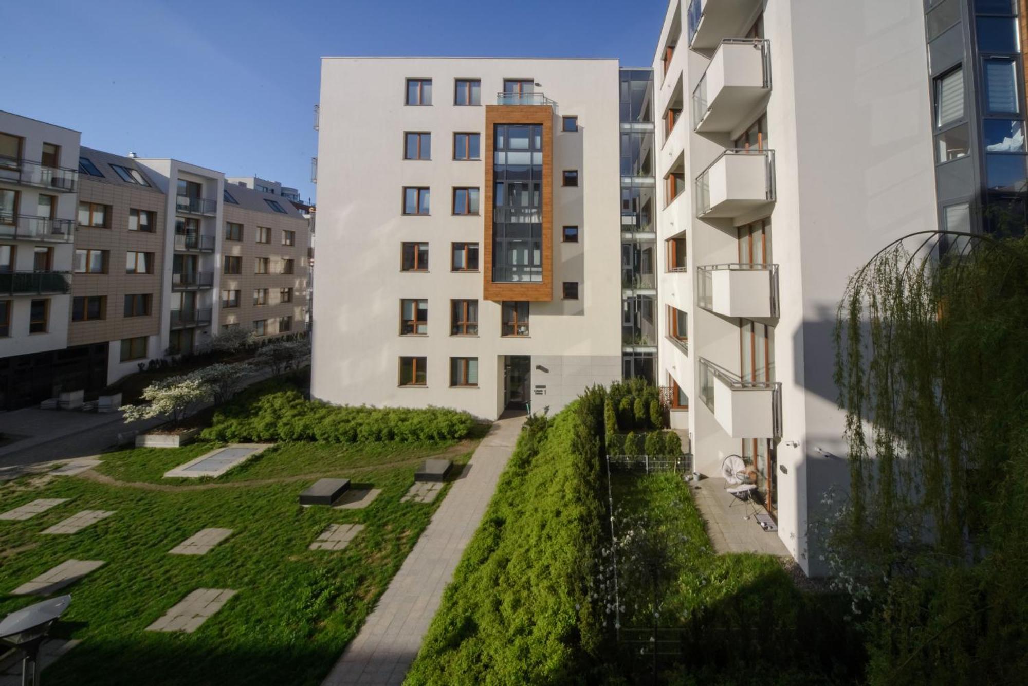 Maya's Flats & 81 - 3 Flat In Garnizon Apartment *