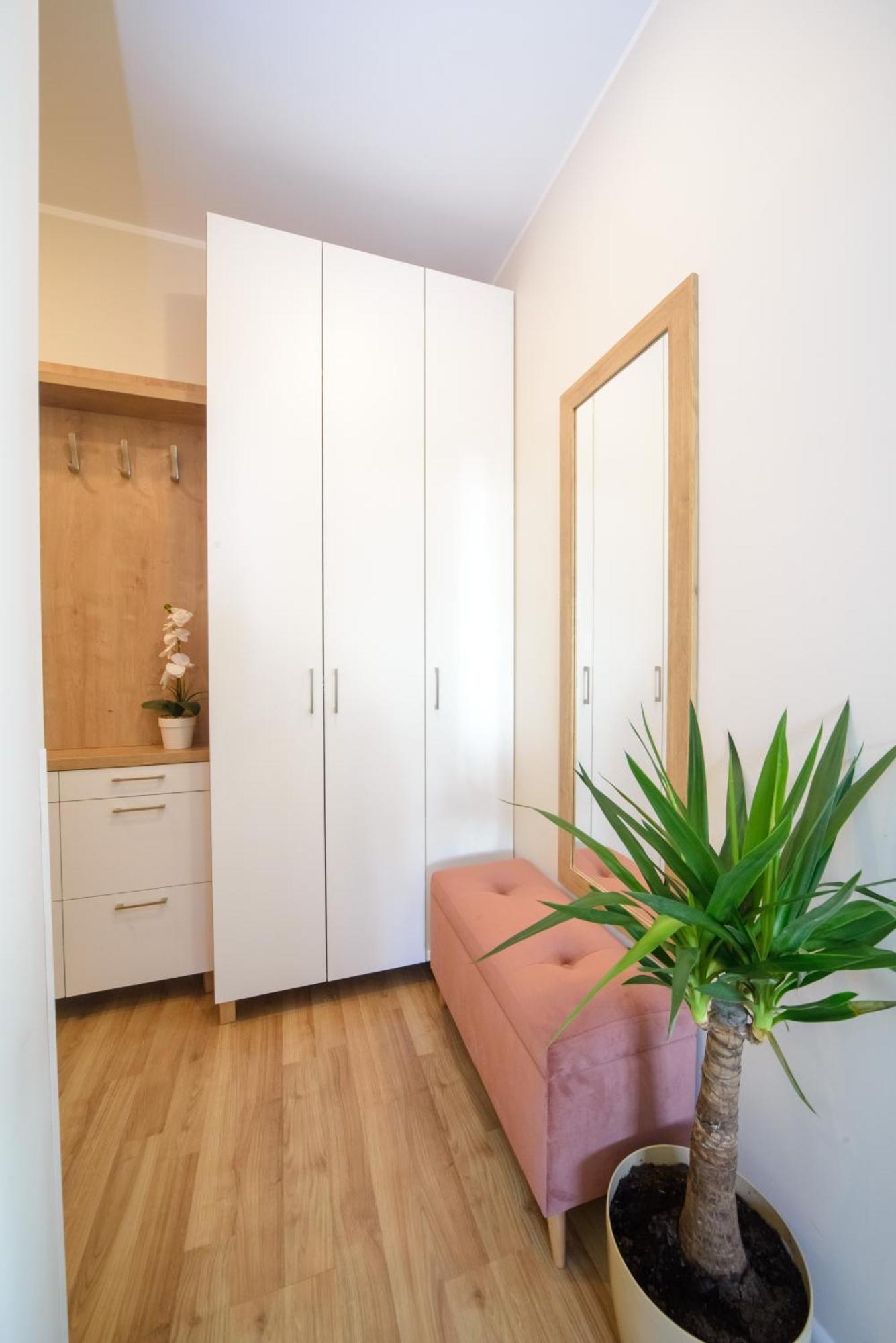 Maya's Flats & 81 - 3 Flat In Garnizon Apartment