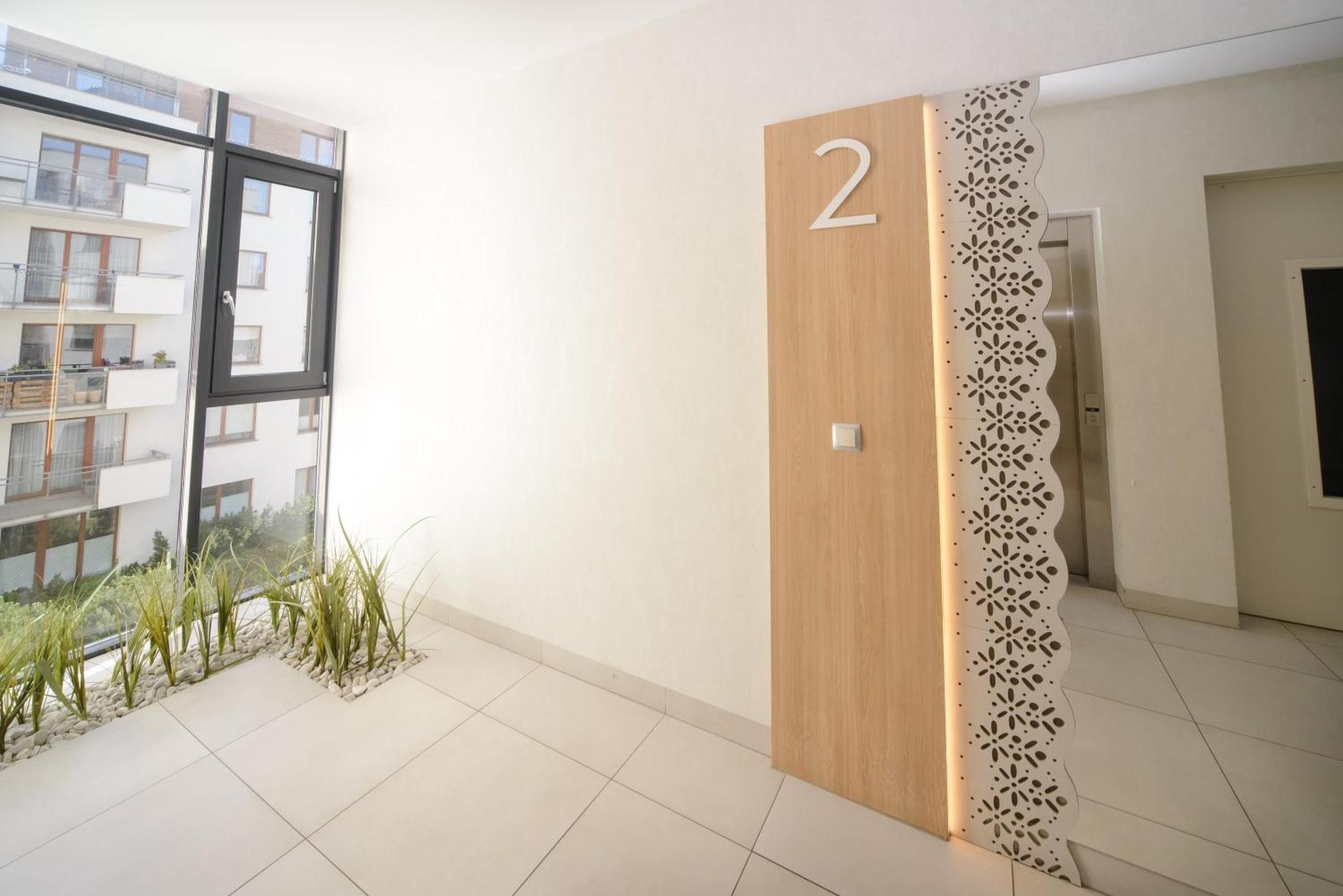 Apartment Maya's Flats & 81 - 3 Flat In Garnizon *